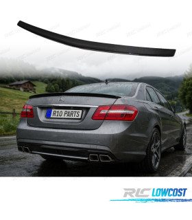 AILERON LAME DE COFFRE MERCEDES CLASSE E W212 LOOK AMG CARBONE